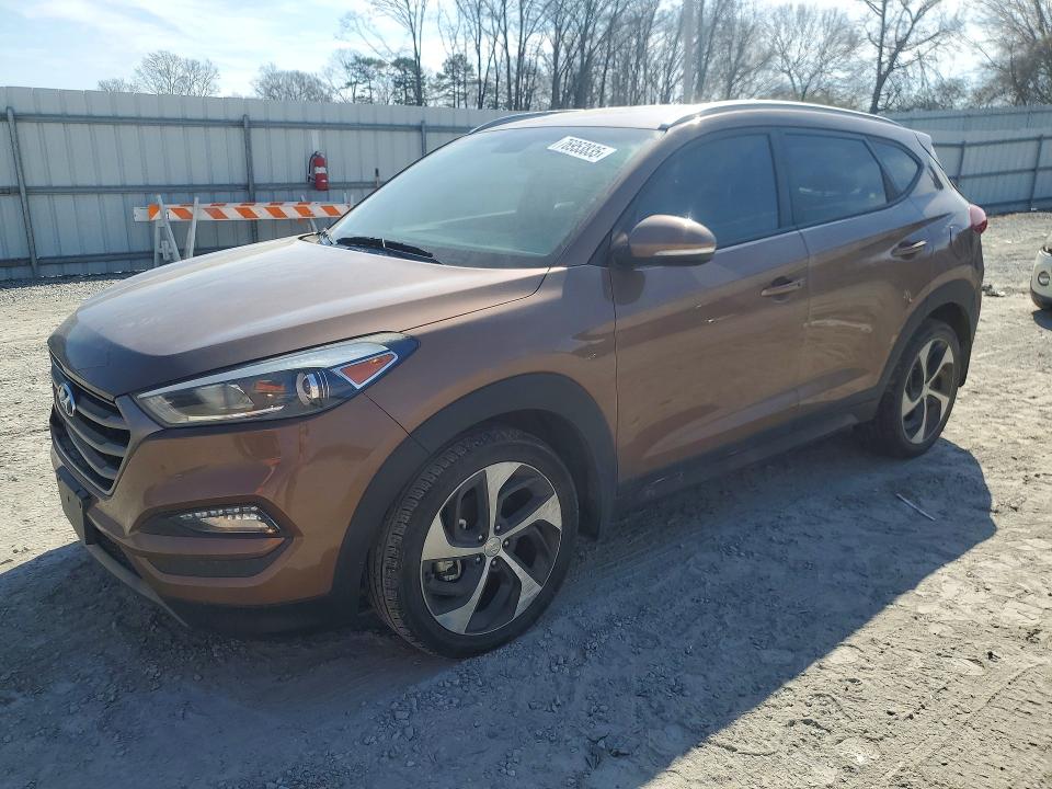 2016 HYUNDAI TUCSON — VIN KM8J33A22GU040334