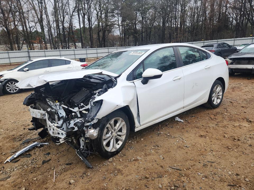 2019 CHEVROLET CRUZE — VIN 1G1BE5SM6K7115468