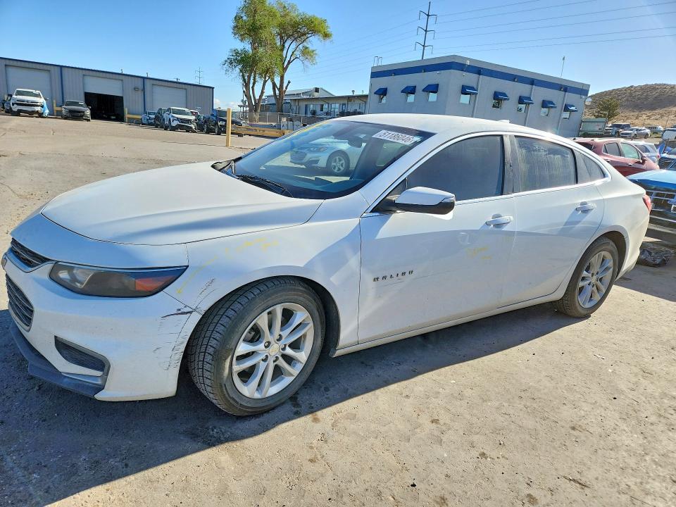 2018 CHEVROLET MALIBU — VIN 1G1ZD5ST0JF142615