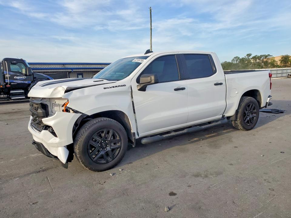 2025 CHEVROLET SILVERADO — VIN 1GCPABEK2SZ182364
