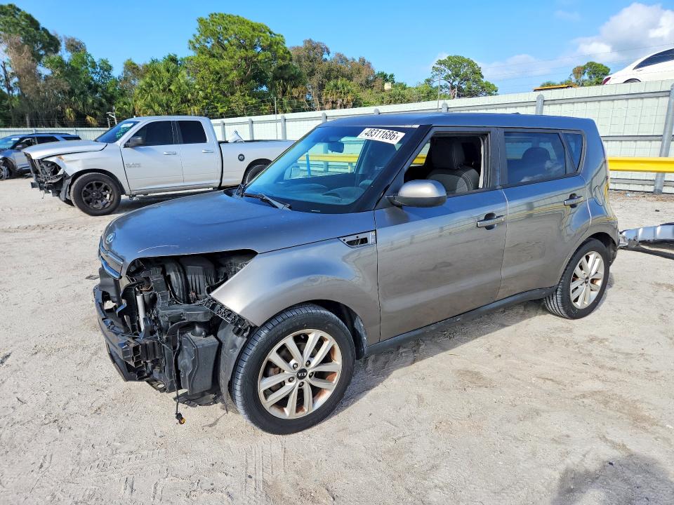 2018 KIA SOUL — VIN KNDJP3A5XJ7513471