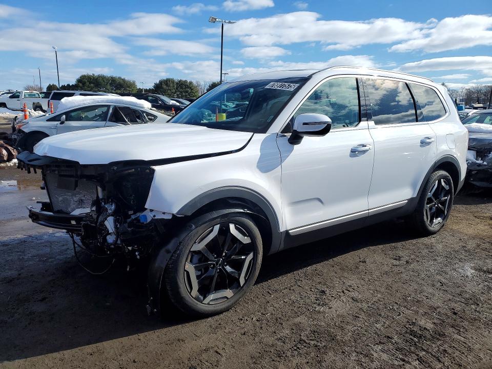 2025 KIA TELLURIDE — VIN 5XYP6DGC4SG688988