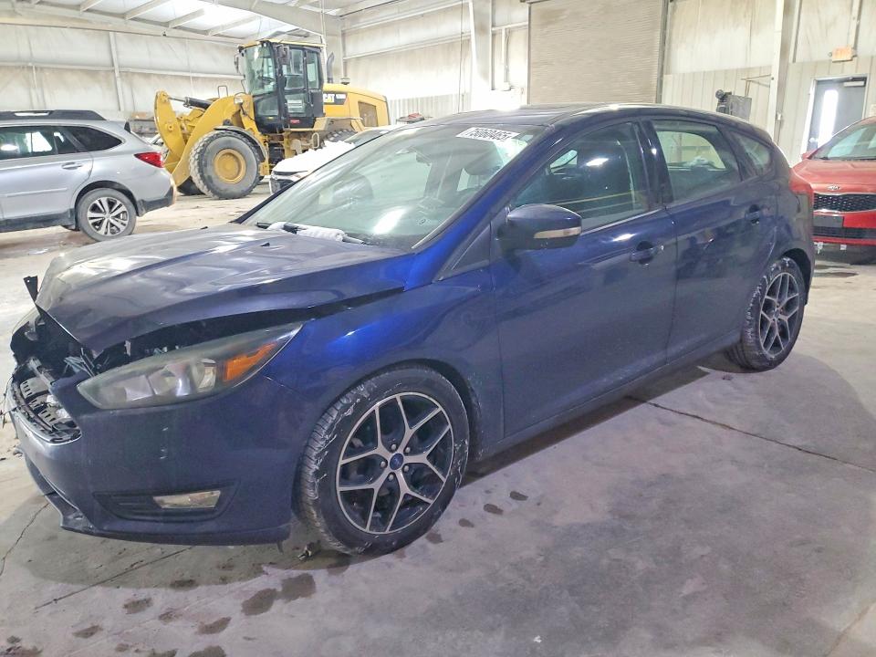 2017 FORD FOCUS SEL — VIN 1FADP3M29HL233935
