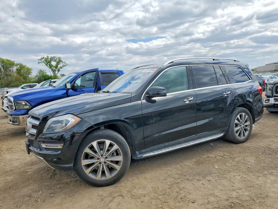 2015 MERCEDES-BENZ GL — VIN 4JGDF6EE2FA468916