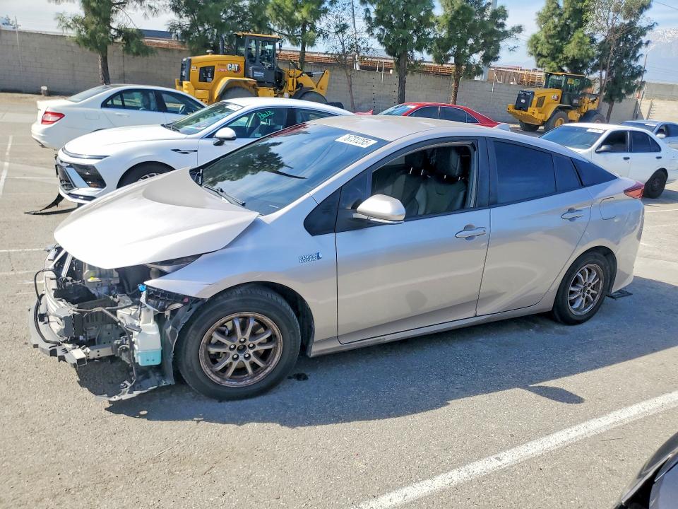 2022 TOYOTA PRIUS PRIME — VIN JTDKAMFP9N3202780