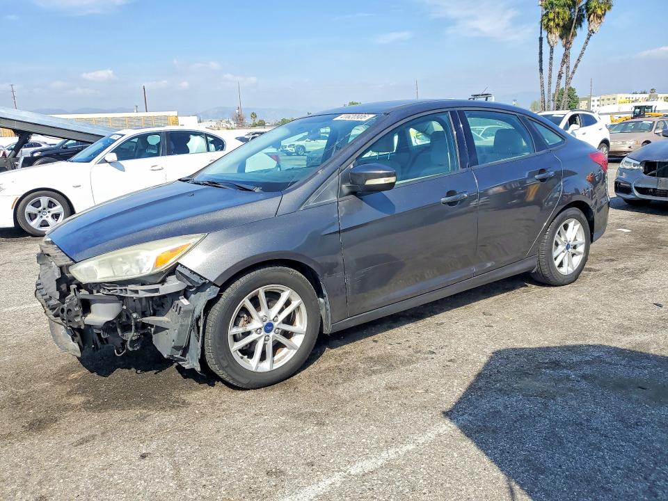 2015 FORD FOCUS — VIN 1FADP3F29FL304657