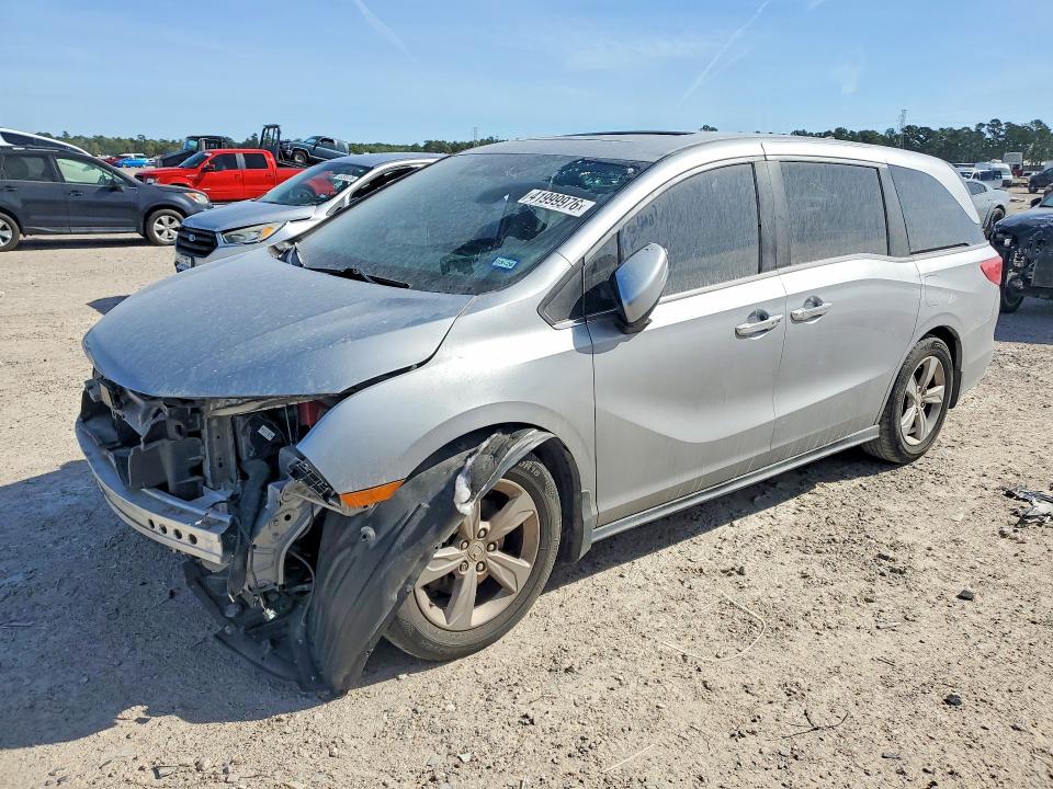 2018 HONDA ODYSSEY — VIN 5FNRL6H7XJB097617