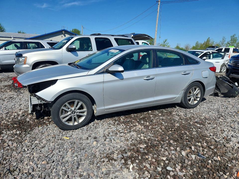 2015 HYUNDAI SONATA — VIN 5NPE24AF5FH009914