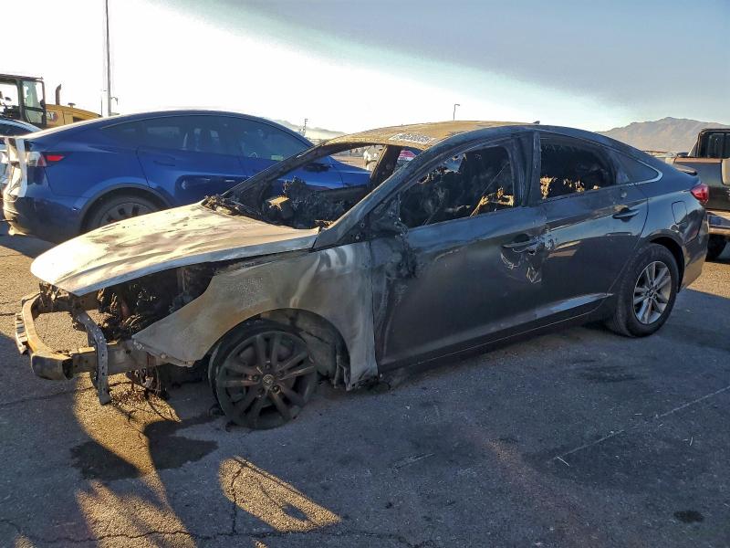 2015 HYUNDAI SONATA — VIN 5NPE24AF0FH137431