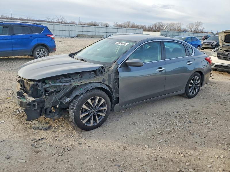 2017 NISSAN ALTIMA — VIN 1N4AL3AP1HC229103