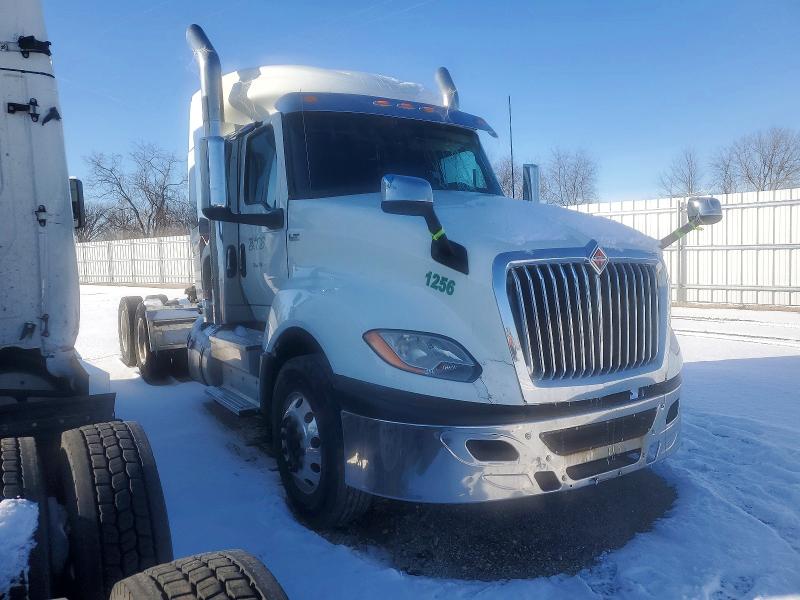 2019 INTERNATIONAL LT625 — VIN 3HSDZAPR9KN415191