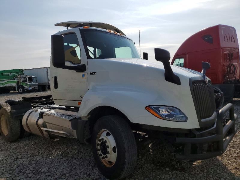 2023 INTERNATIONAL LT625 — VIN 3HSDZAPR1PN334127