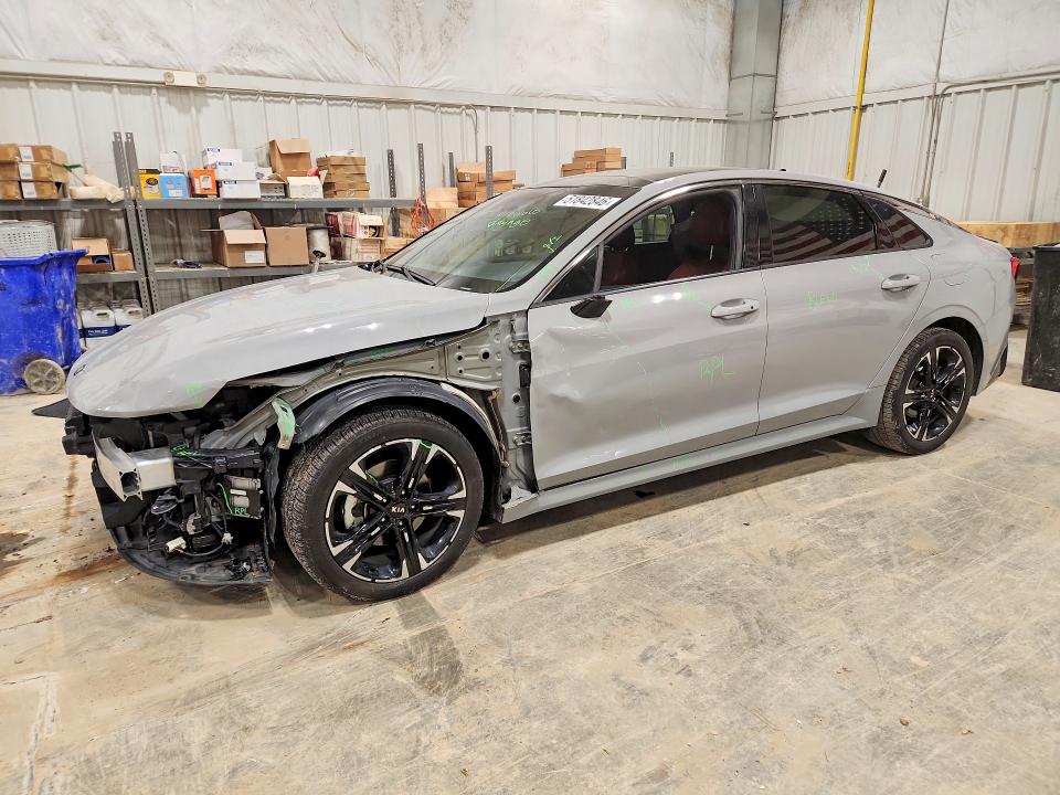 2021 KIA K5 — VIN 5XXG64J25MG062888