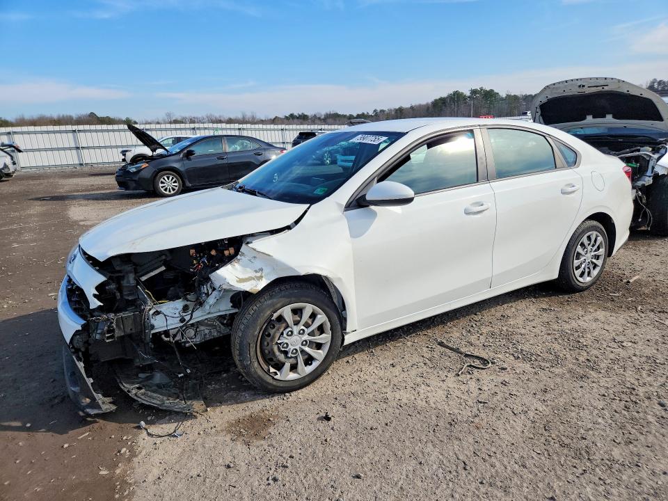 2021 KIA FORTE — VIN 3KPF24AD4ME276241