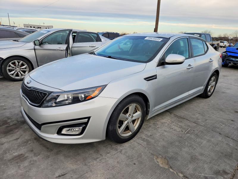 2015 KIA OPTIMA LX — VIN 5XXGM4A72FG402812
