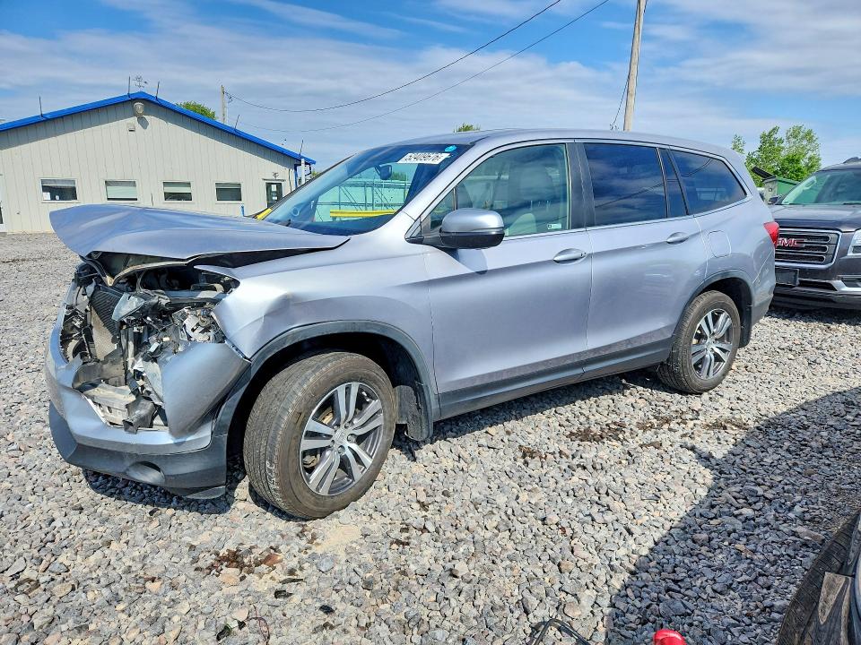 2017 HONDA PILOT — VIN 5FNYF6H52HB095629