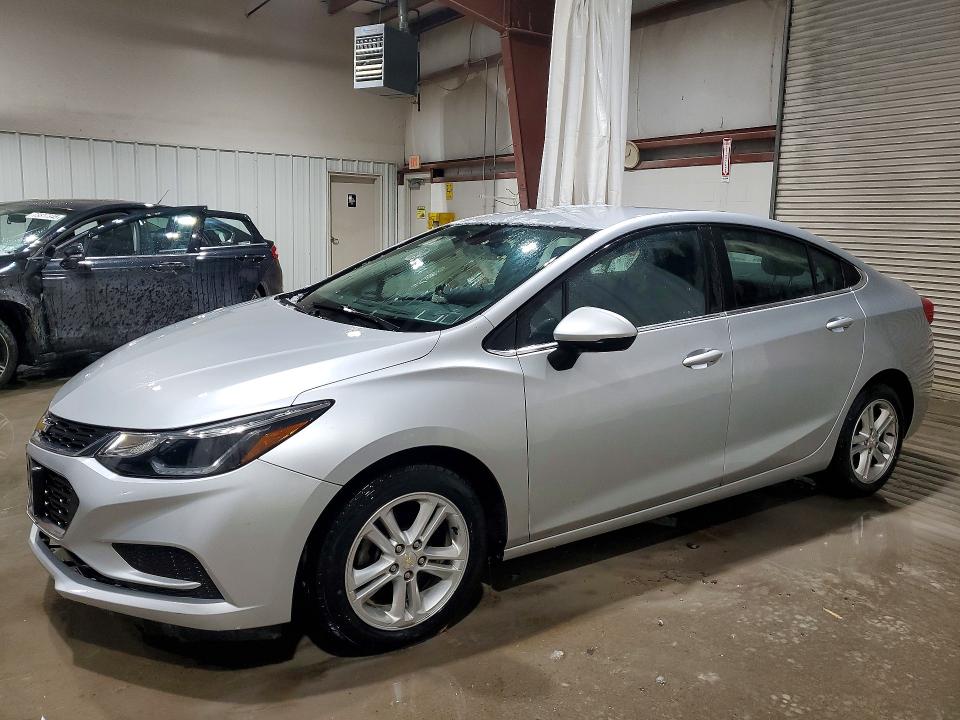 2018 CHEVROLET CRUZE — VIN 1G1BE5SM4J7100742