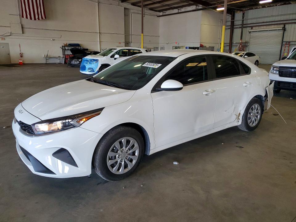 2024 KIA FORTE — VIN 3KPF24AD8RE768729
