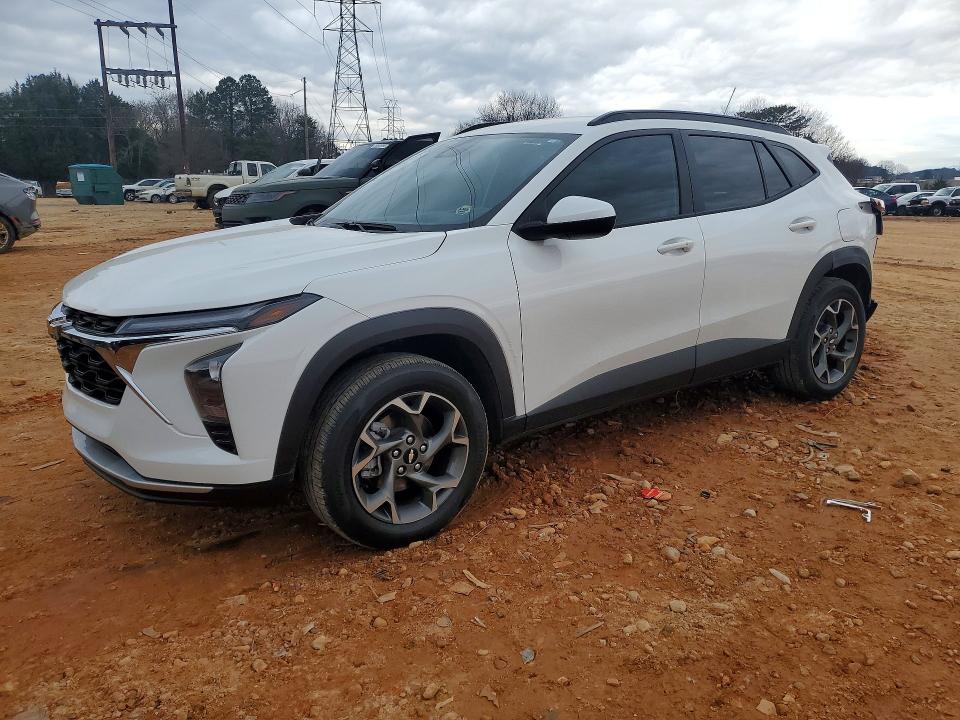 2025 CHEVROLET TRAX — VIN KL77LHEP1SC092373