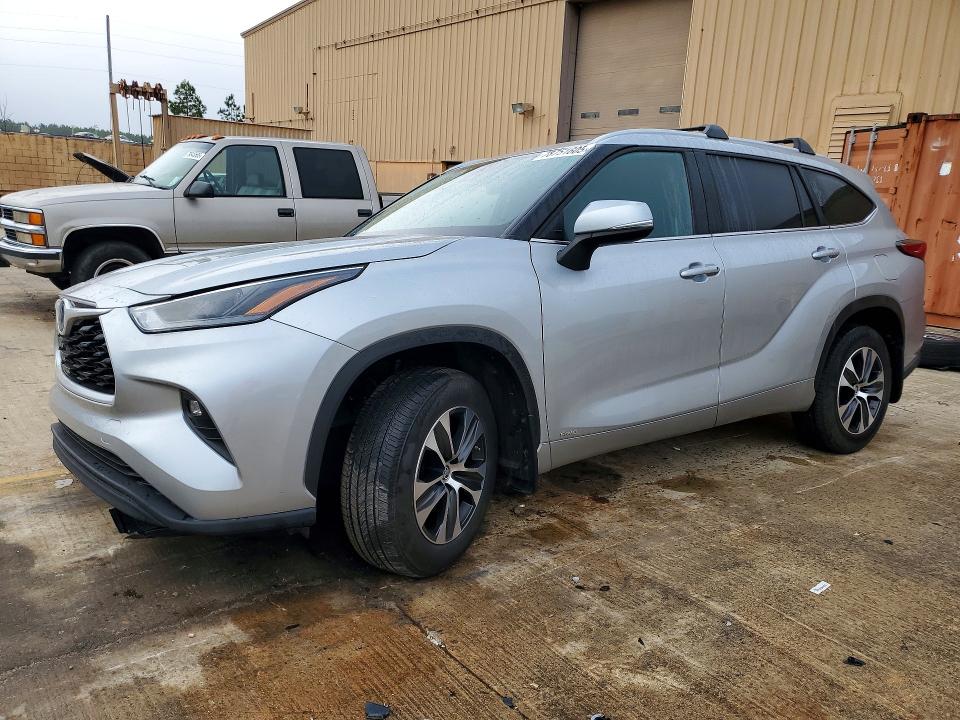 2023 TOYOTA HIGHLANDER HYBRID — VIN 5TDKBRCH4PS597864