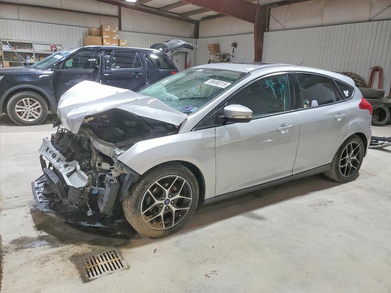 2017 FORD FOCUS SEL — VIN 1FADP3M29HL302090