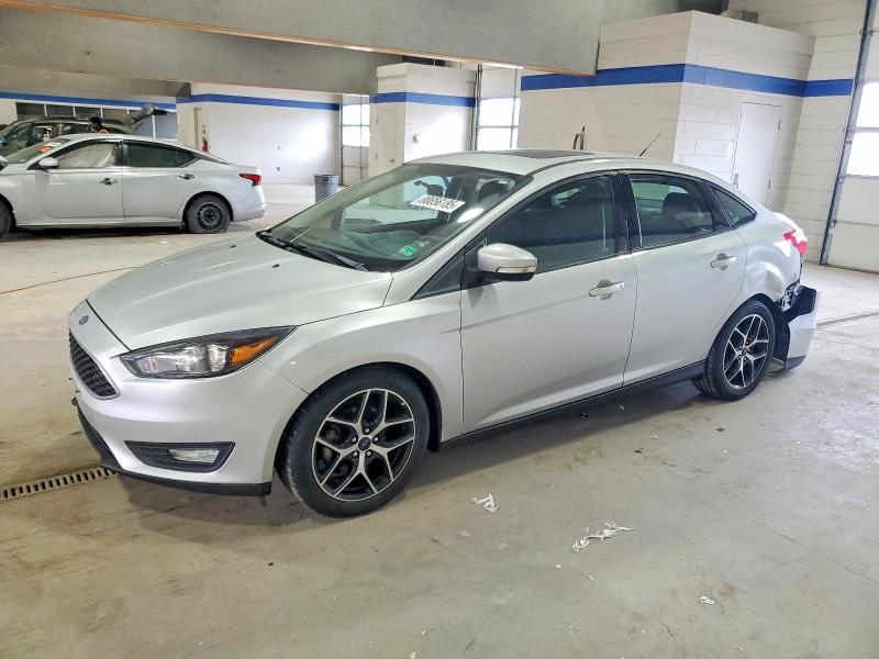 2017 FORD FOCUS SEL — VIN 1FADP3H20HL221666