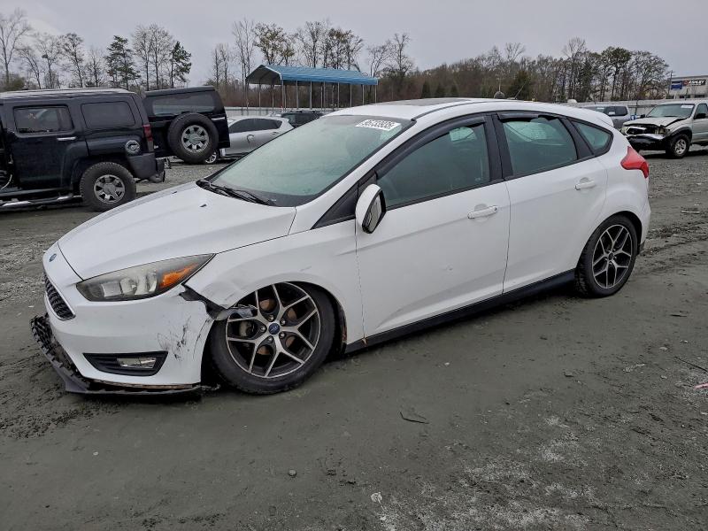 2017 FORD FOCUS SEL — VIN 1FADP3M2XHL337172
