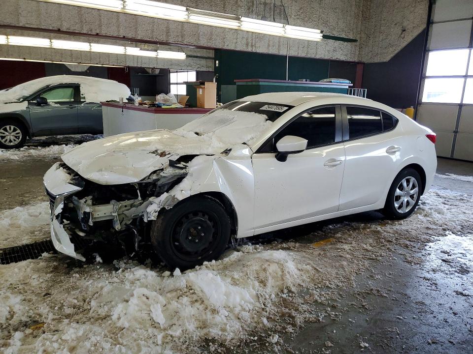 2015 MAZDA 3 — VIN 3MZBM1U74FM232386