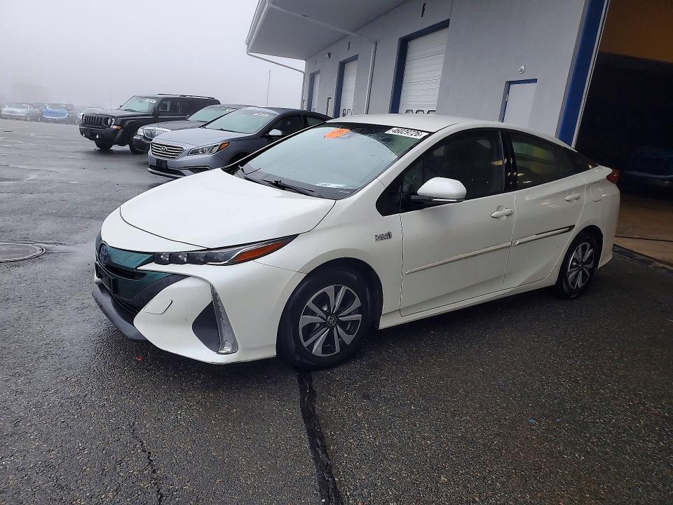 2017 TOYOTA PRIUS PRIME — VIN JTDKARFP4H3055849