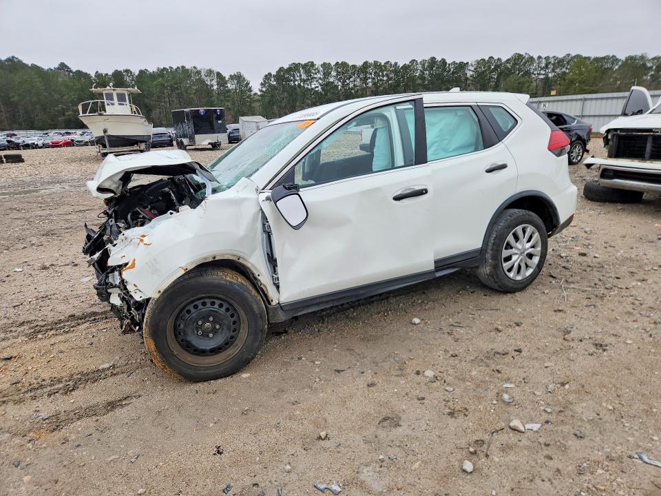 2017 NISSAN ROGUE — VIN KNMAT2MT2HP600162