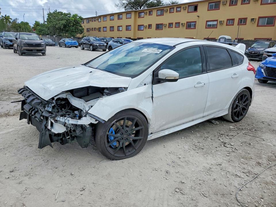 2017 FORD FOCUS — VIN WF0DP3TH0H4125176