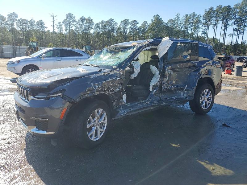 2022 JEEP GRAND CHEROKEE — VIN 1C4RJKBGXN8618137