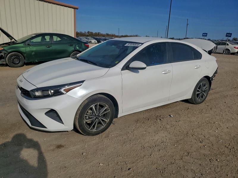 2022 KIA FORTE FE — VIN 3KPF24AD2NE503864
