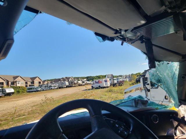 3HSDZAPR5JN347048