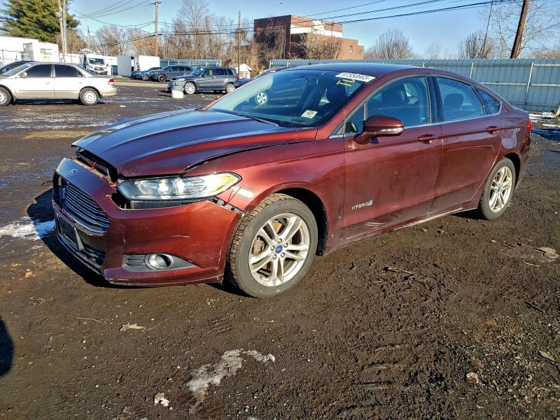 2016 FORD FUSION SE — VIN 3FA6P0LU5GR310052