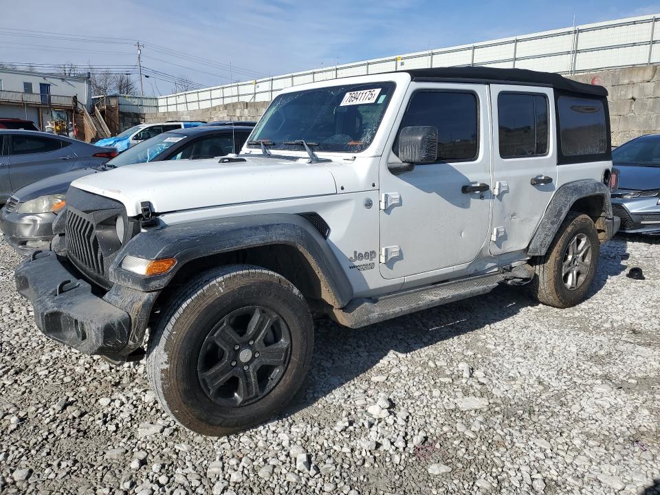 2018 JEEP WRANGLER UNLIMITED — VIN 1C4HJXDN4JW215913
