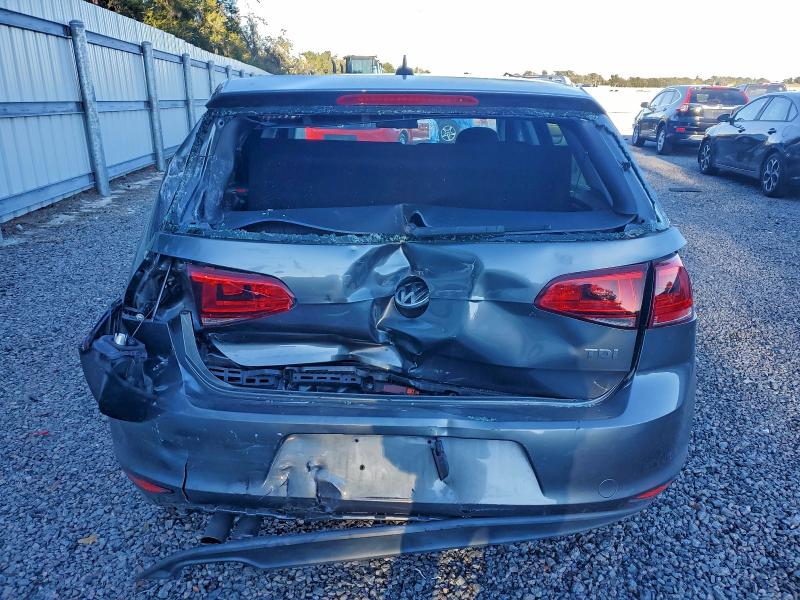 3VW2A7AU5FM055661