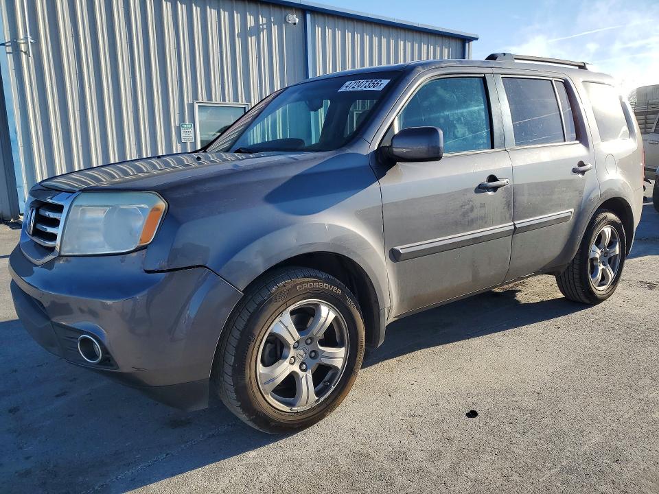 2015 HONDA PILOT — VIN 5FNYF4H56FB025505