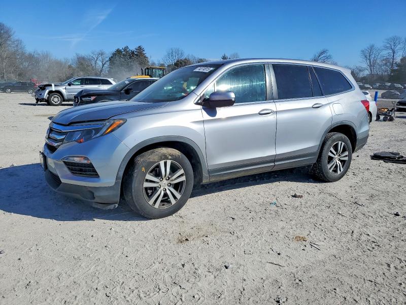 2017 HONDA PILOT — VIN 5FNYF5H5XHB038993