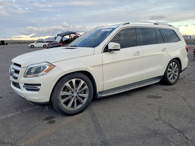 2015 MERCEDES-BENZ GL 450 4MA — VIN 4JGDF6EE2FA493329