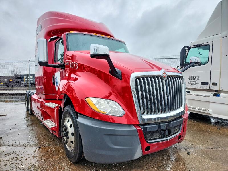 2019 INTERNATIONAL LT625 — VIN 3HSDZAPR8KN760549