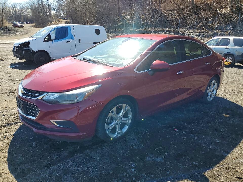 2018 CHEVROLET CRUZE — VIN 1G1BF5SM1J7101800