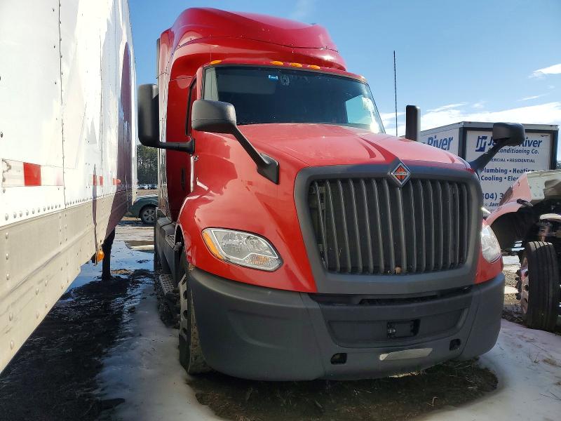 2020 INTERNATIONAL LT625 — VIN 3HSDZAPR2LN869302