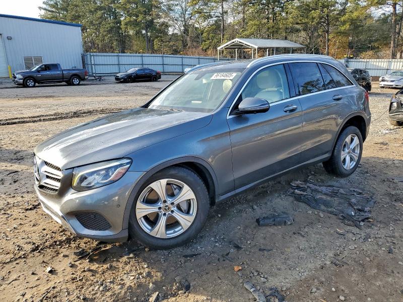 2018 MERCEDES-BENZ GLC 300 — VIN WDC0G4JBXJV052804