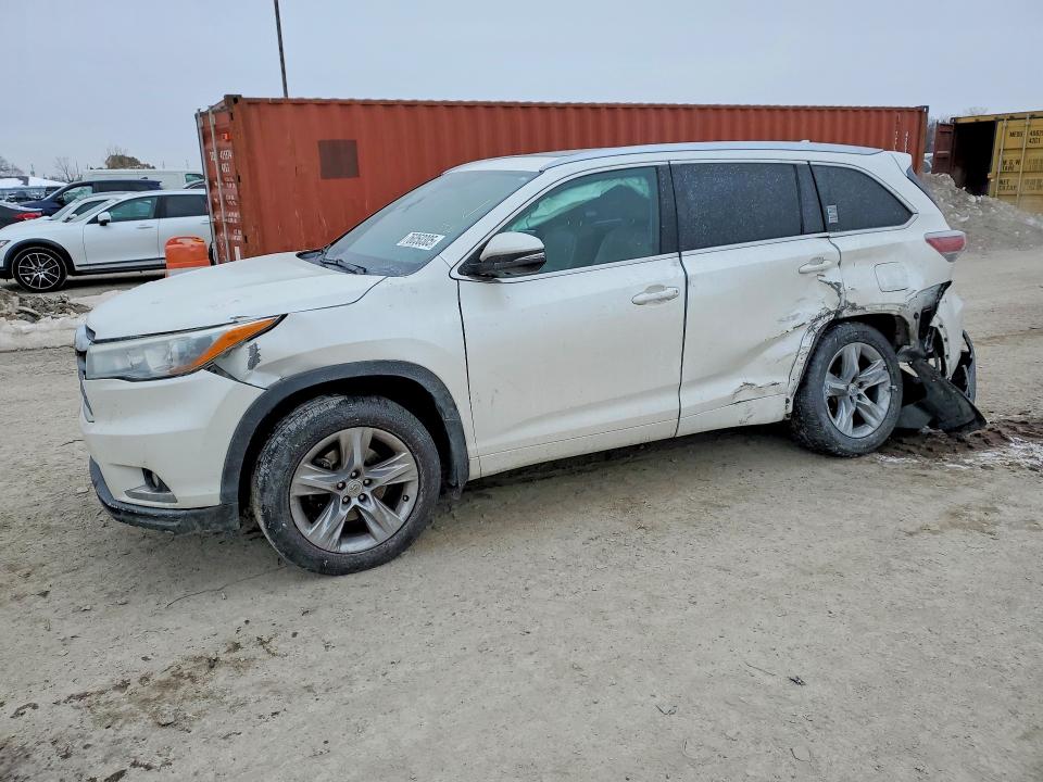 2015 TOYOTA HIGHLANDER — VIN 5TDDKRFH4FS083404