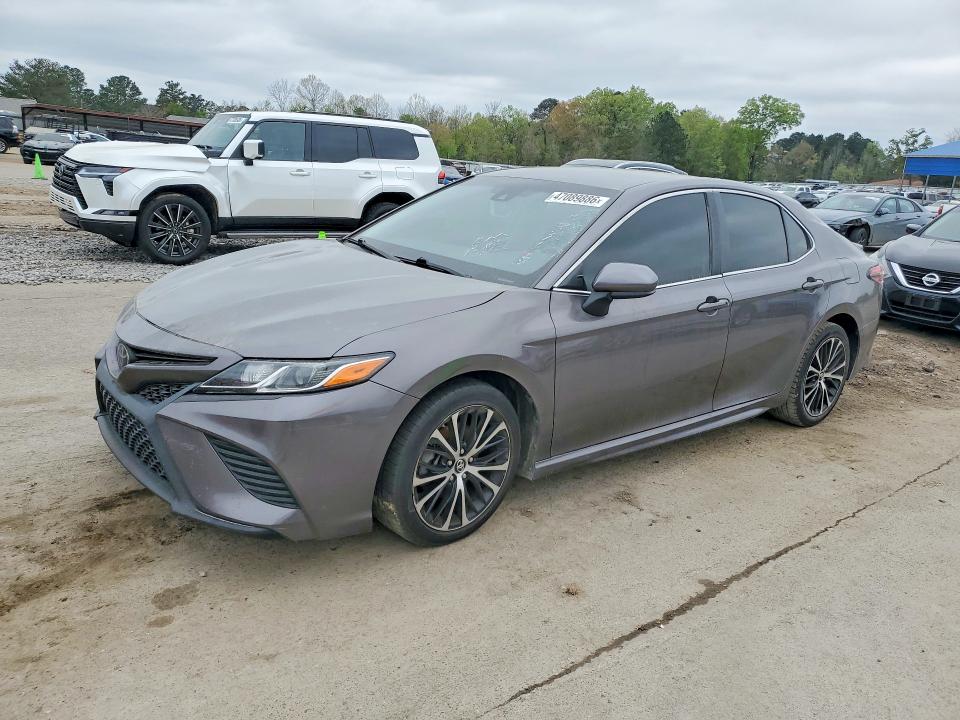 2019 TOYOTA CAMRY — VIN 4T1B11HK0KU720584