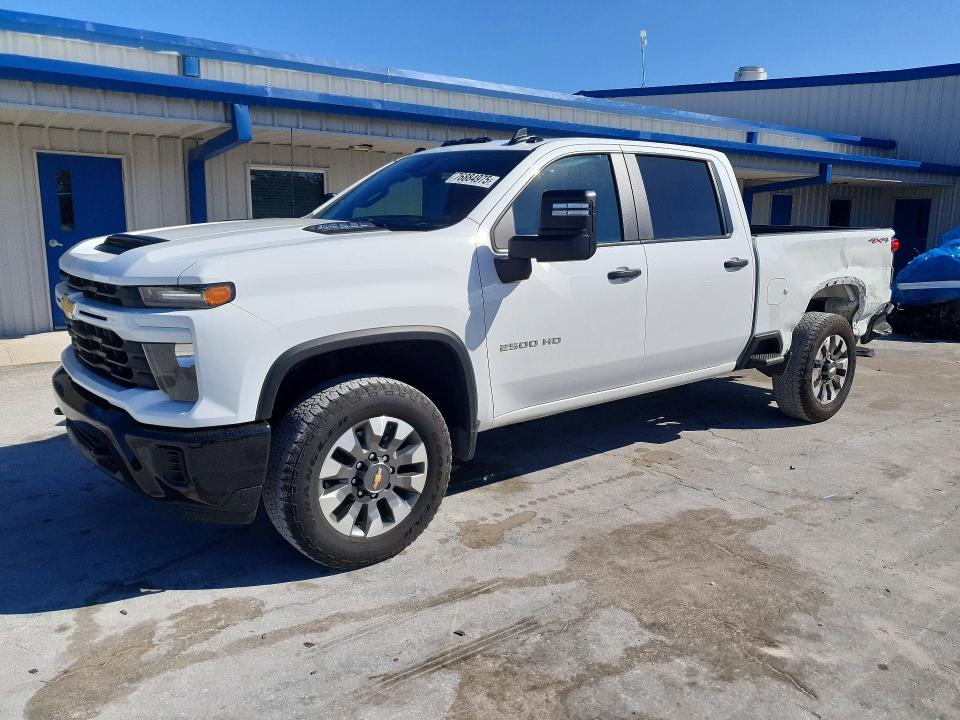 2025 CHEVROLET SILVERADO — VIN 1GC4KME76SF366523