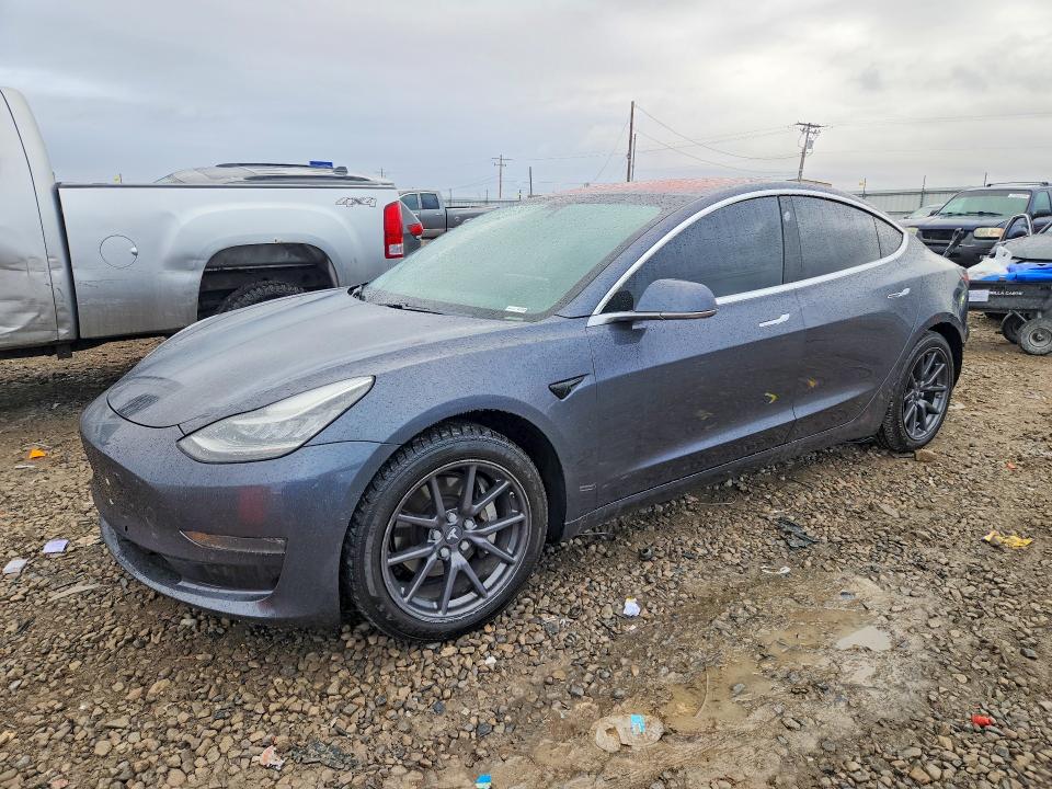 2018 TESLA MODEL 3 — VIN 5YJ3E1EAXJF030549