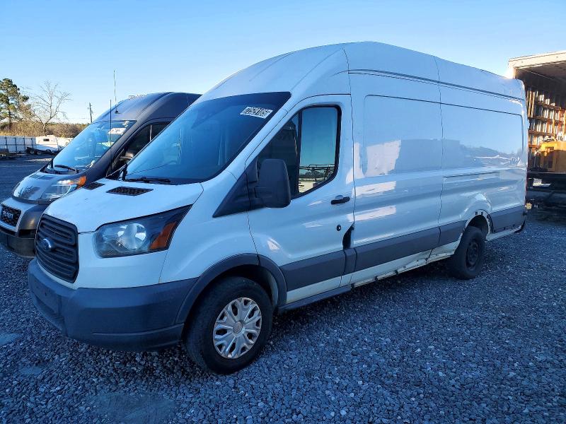 2018 FORD TRANSIT T- — VIN 1FTYR3XM1JKB39692