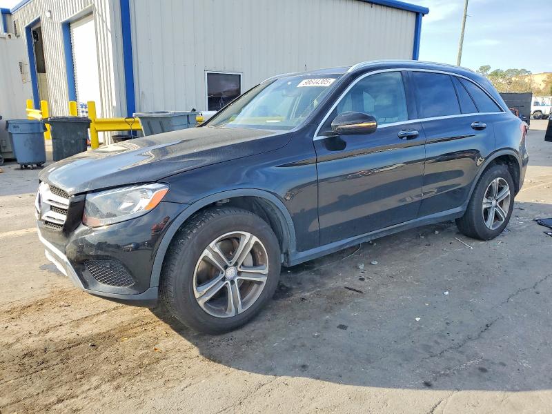 2017 MERCEDES-BENZ GLC 300 — VIN WDC0G4JB0HF157517